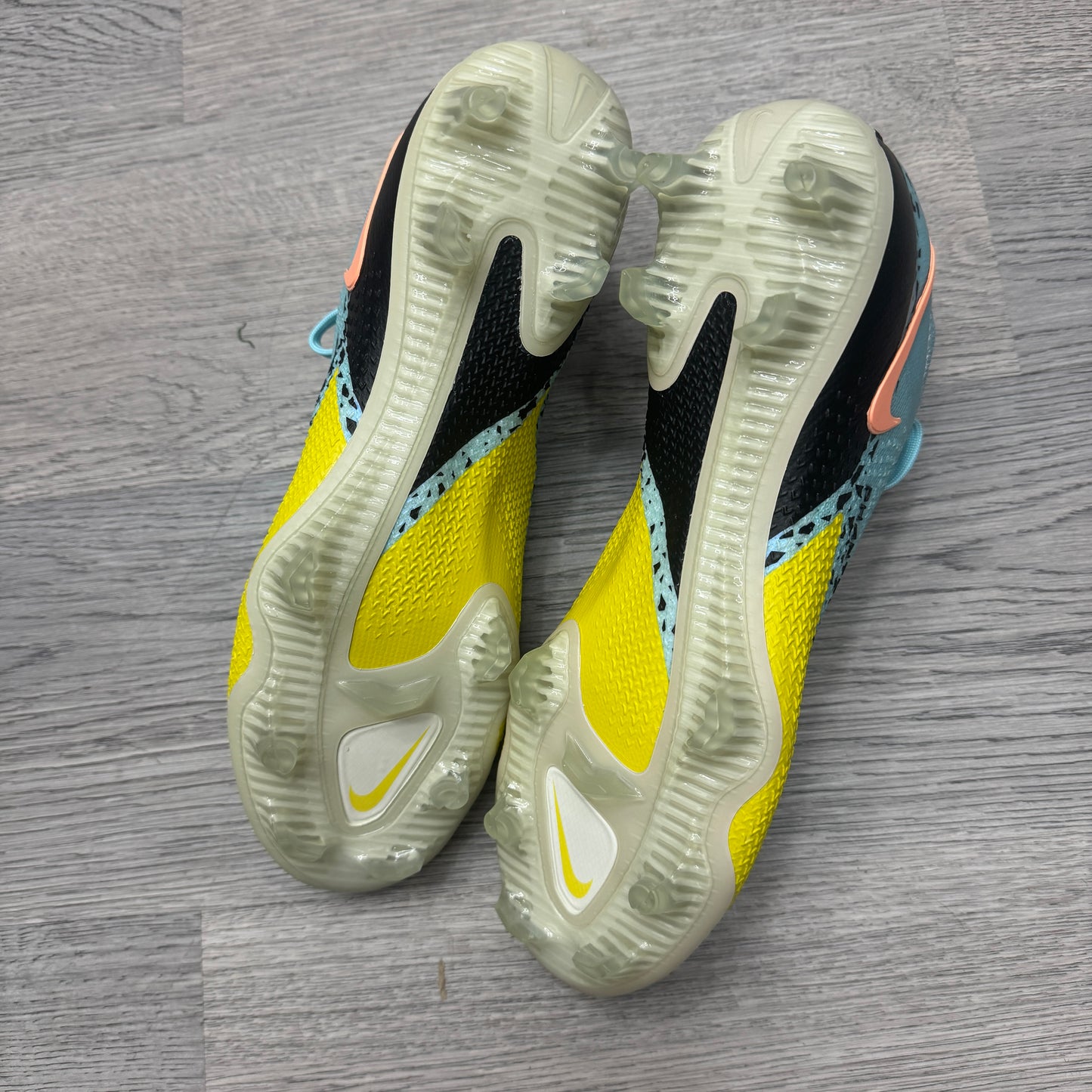 Nike Phantom GT2 Elite FG 'Lucent Pack'