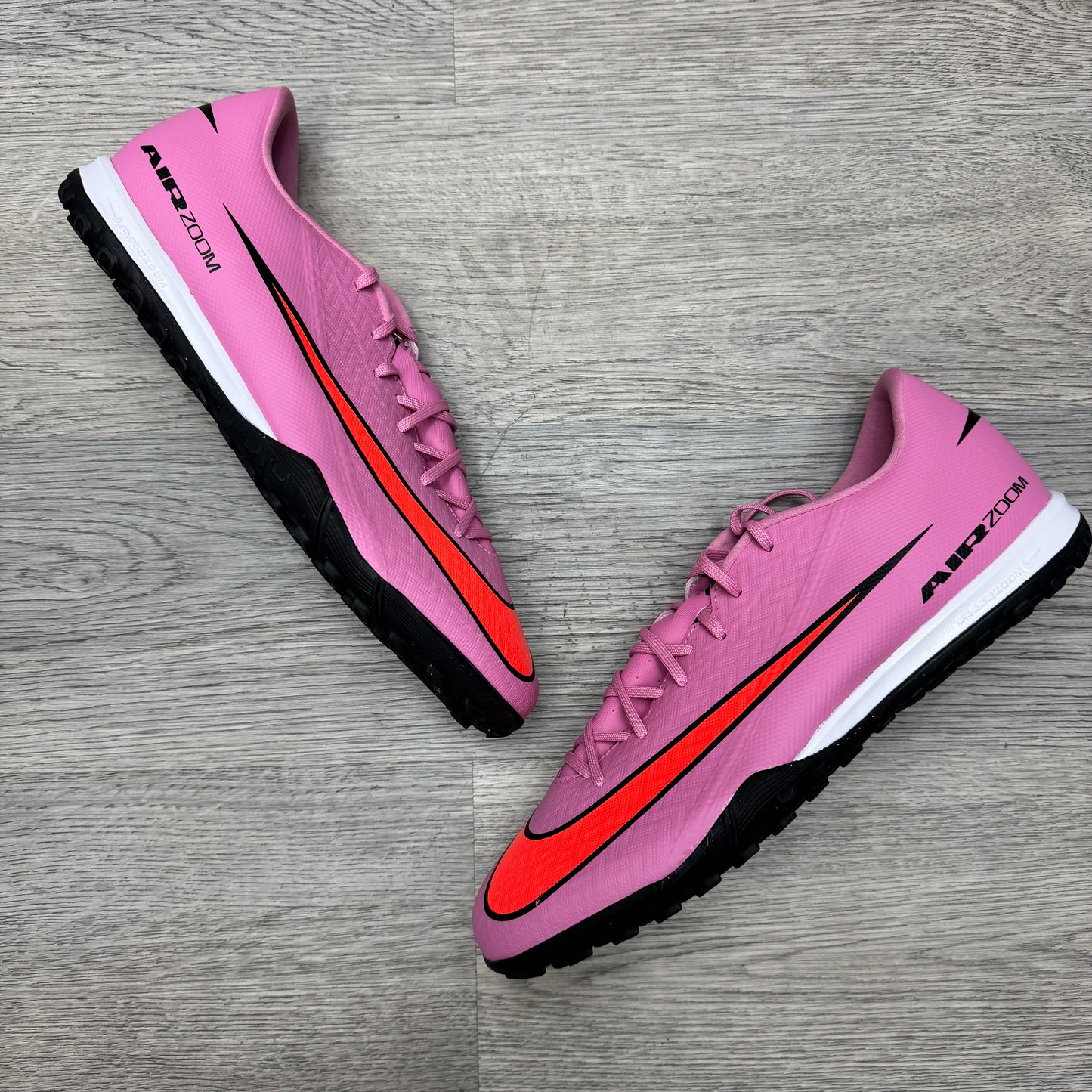 Nike Mercurial Vapor 16 Academy Turf - Scary Good