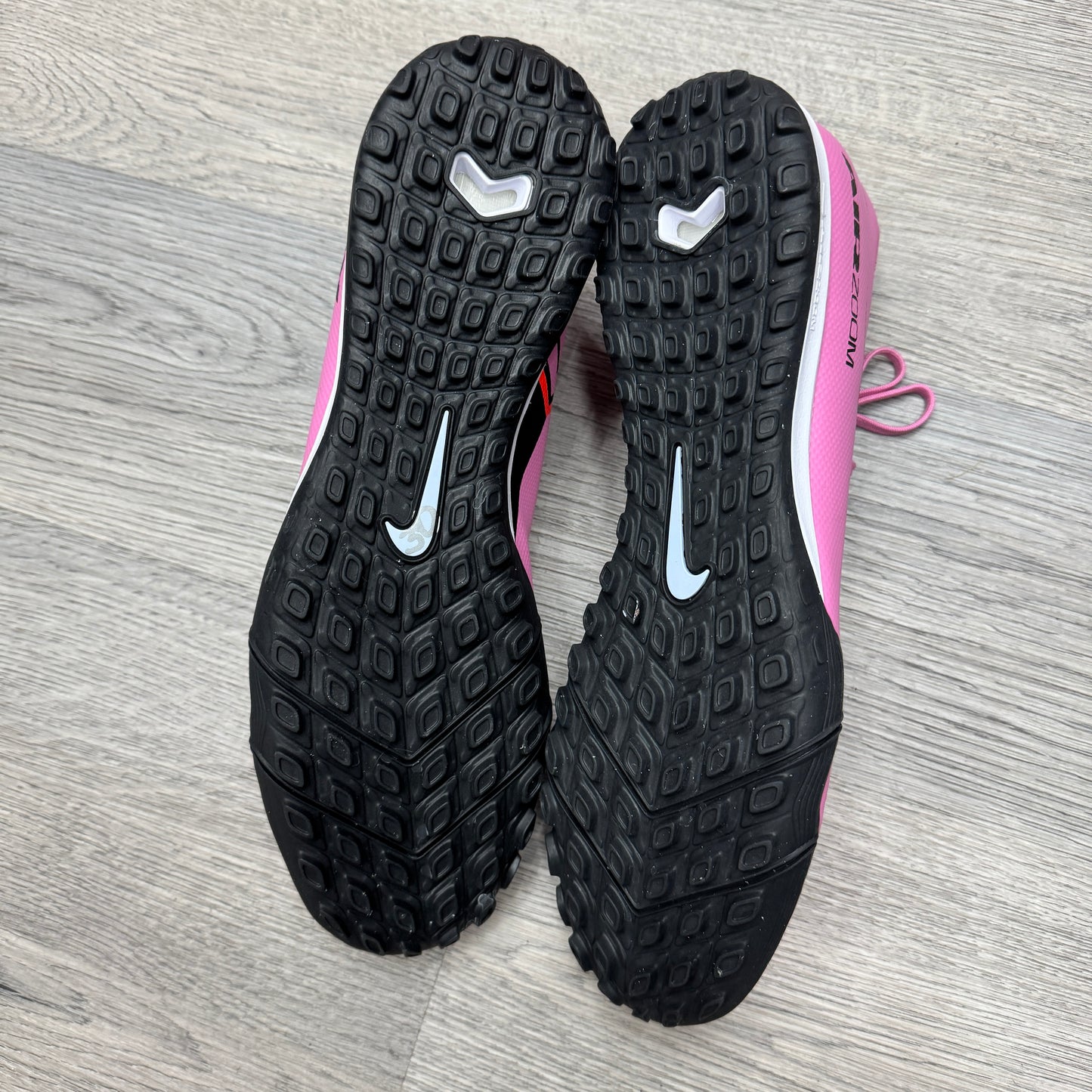 Nike Mercurial Vapor 16 Academy Turf - Scary Good