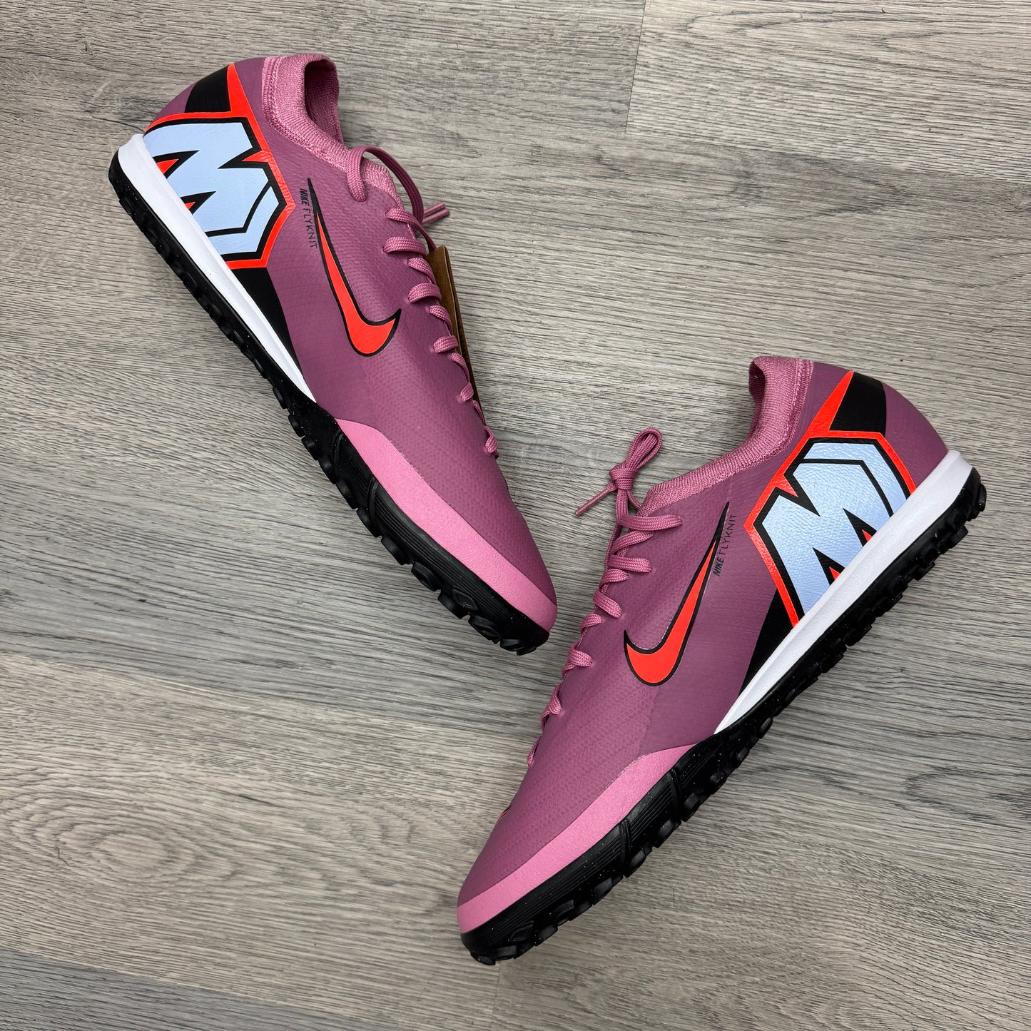 Nike Mercurial Vapor 16 Pro Turf - Scary Good