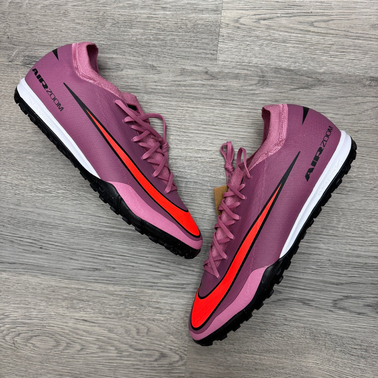 Nike Mercurial Vapor 16 Pro Turf - Scary Good