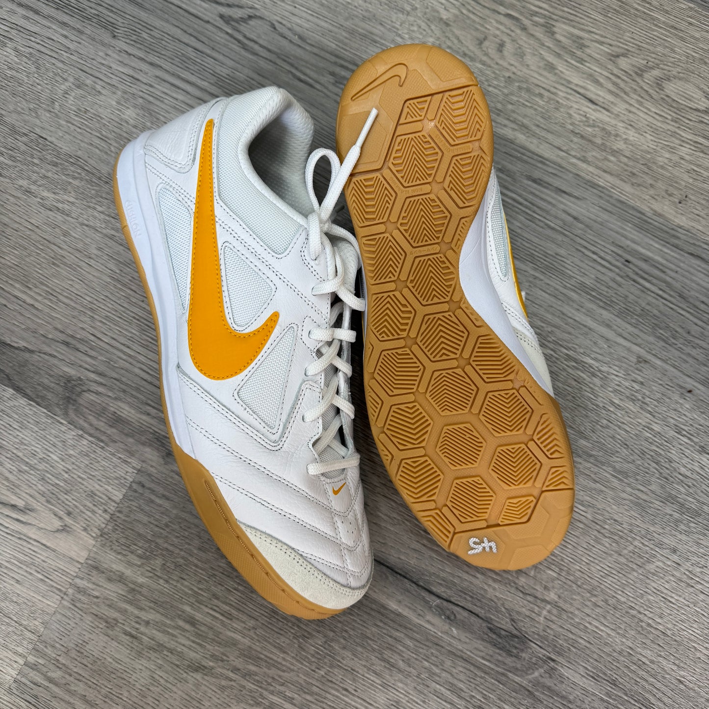 Nike Gato White/University gold/Gum yellow